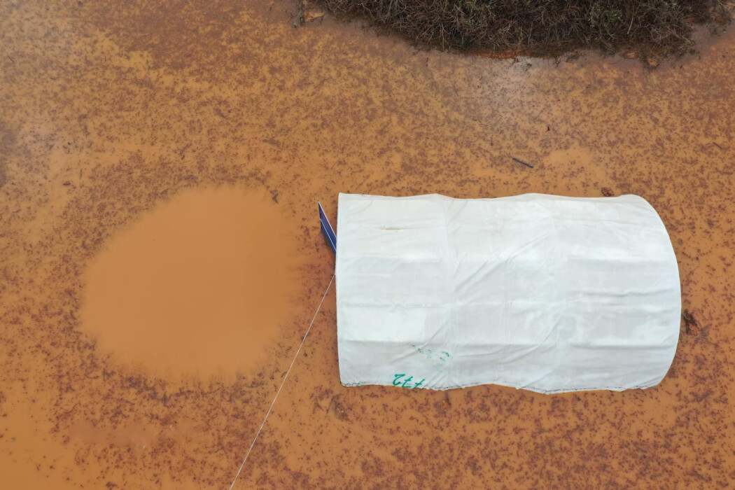 Heavy rain floods refugee tents Heavy rain floods refugee tents